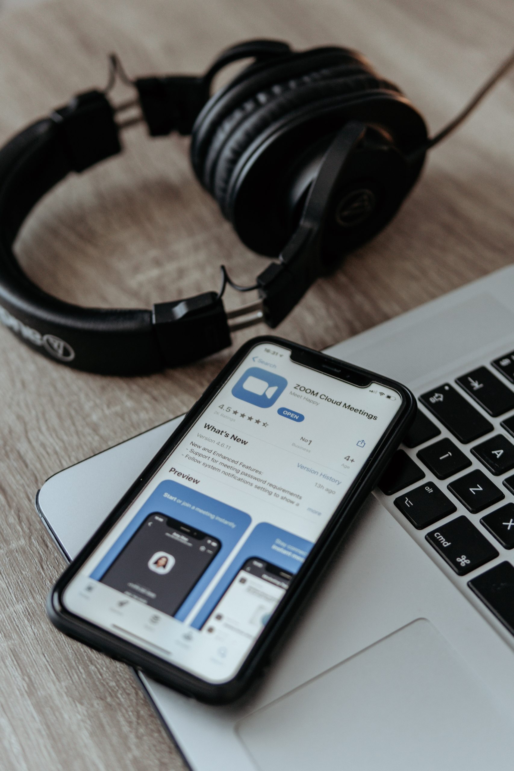 Video Conferencing Apps: A comparative analysis